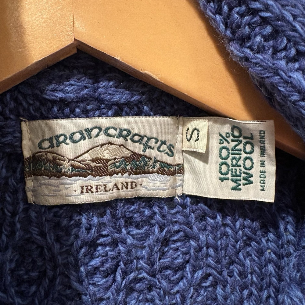 Aran Crafts 100% Merino Wool Cable Knit Side Zip Jacket Cardigan Women's S Blue - Picture 3 of 11